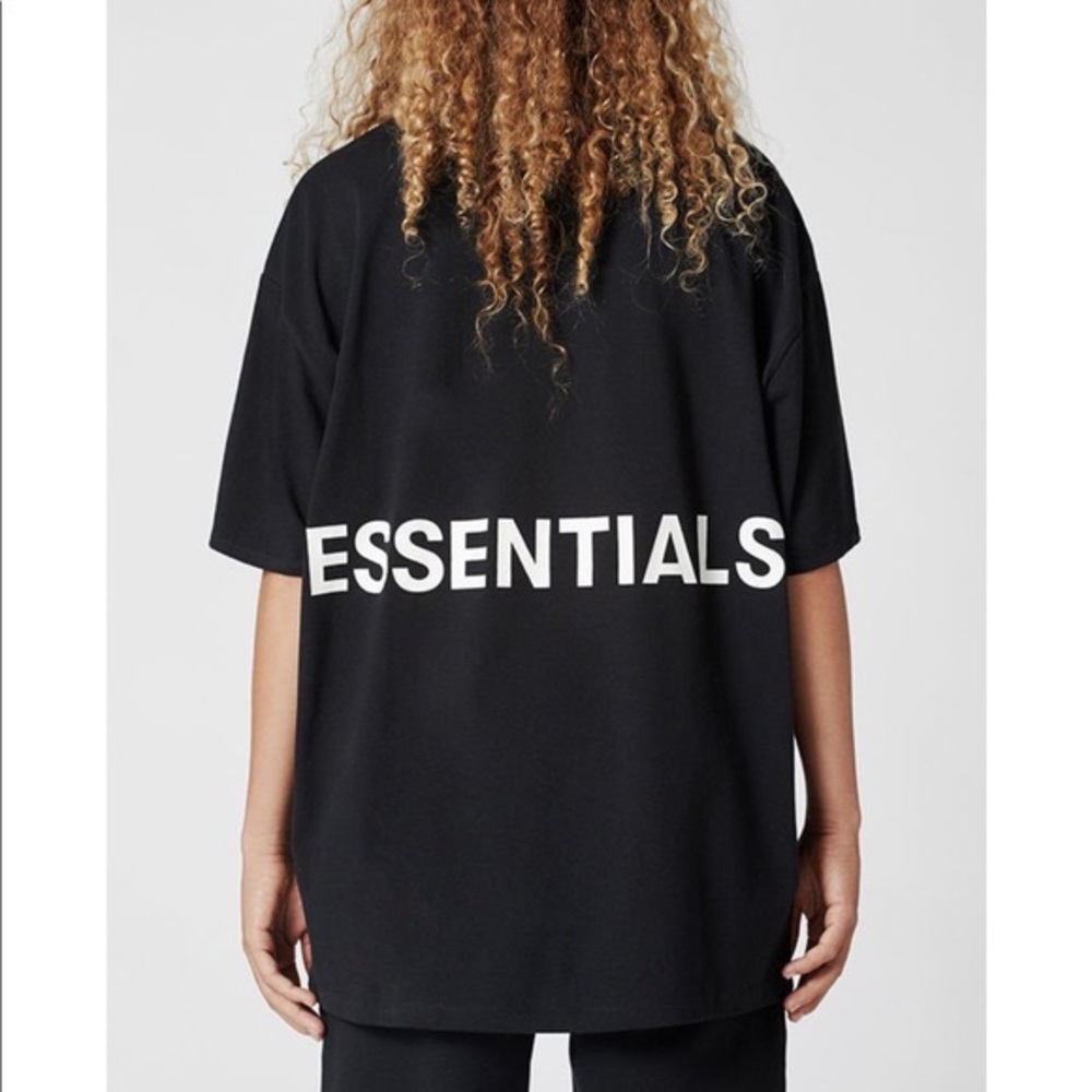 FEAR OF GOD FOG ESSENTIALS TEE - NEW SOLD OUT